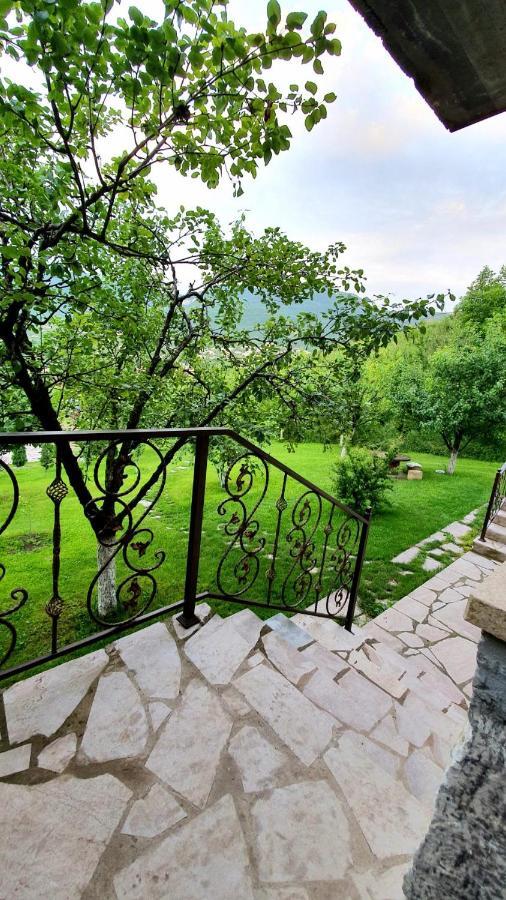 Guest House Ijevan'S Garden 外观 照片